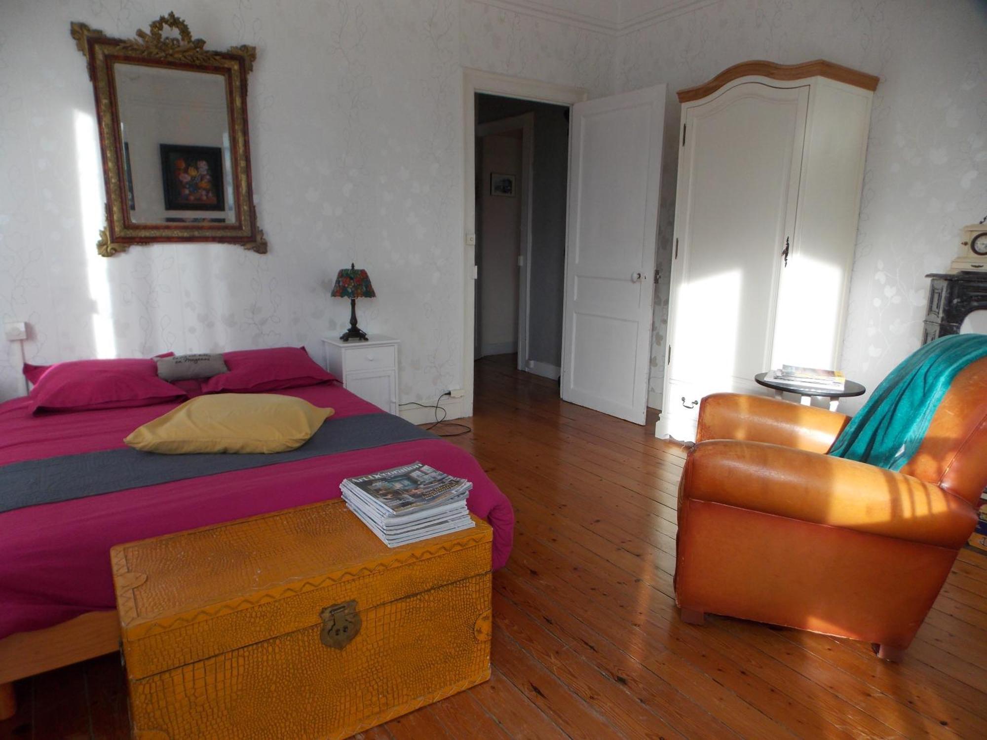 La Vie De Chateau En Toute Amitie Et Simplicite Montaudin Extérieur photo